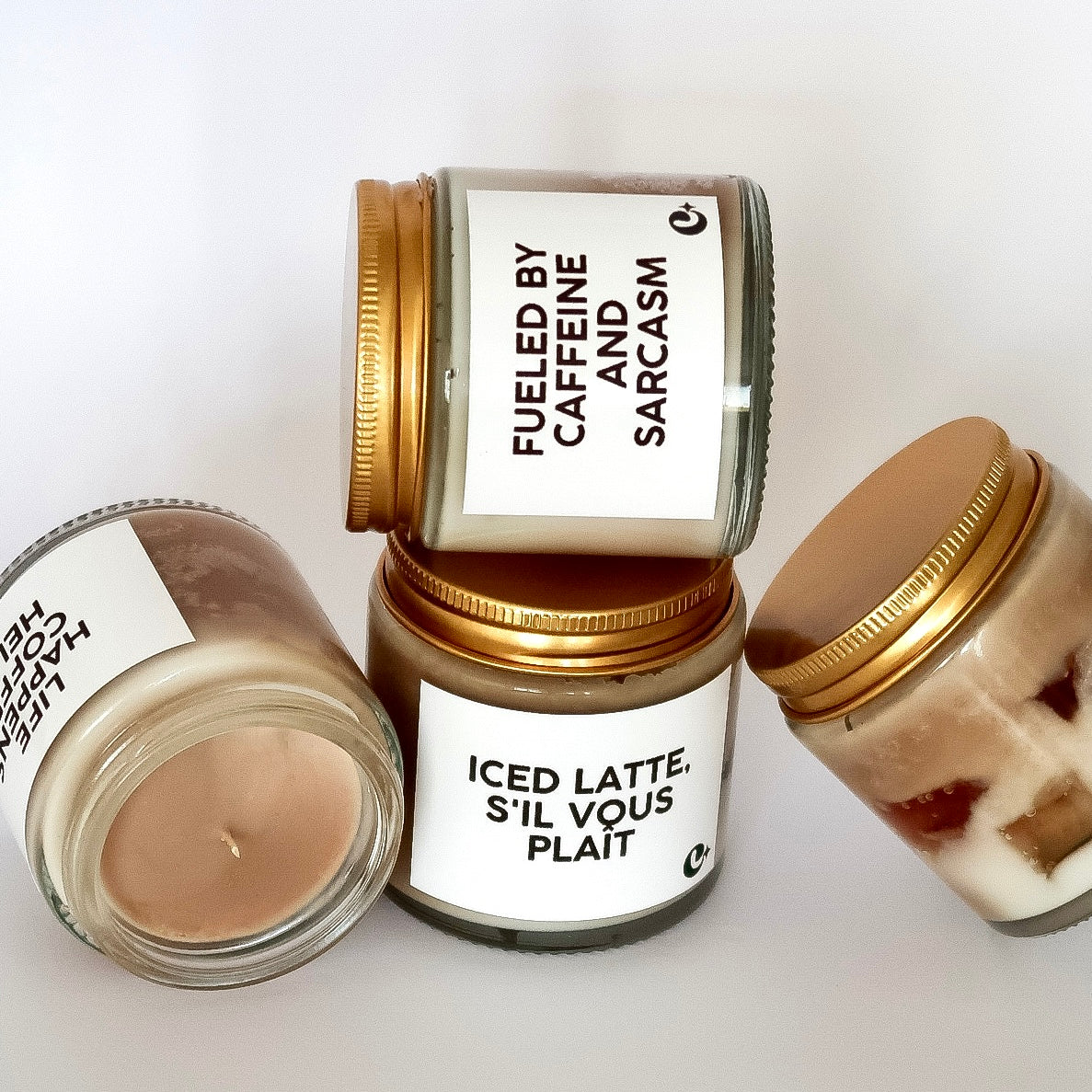 Lumânare parfumată din ceară de soia Iced Latte RUNNING ON COFFEE AND CHAOS - coffee - sugar - milk 100g