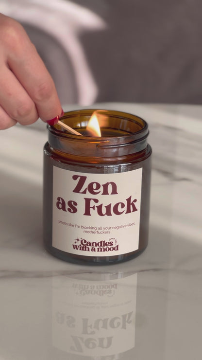 Lumânare parfumată din ceară de soia ZEN AS FUCK peach - pear - freesia - french vanilla 250g